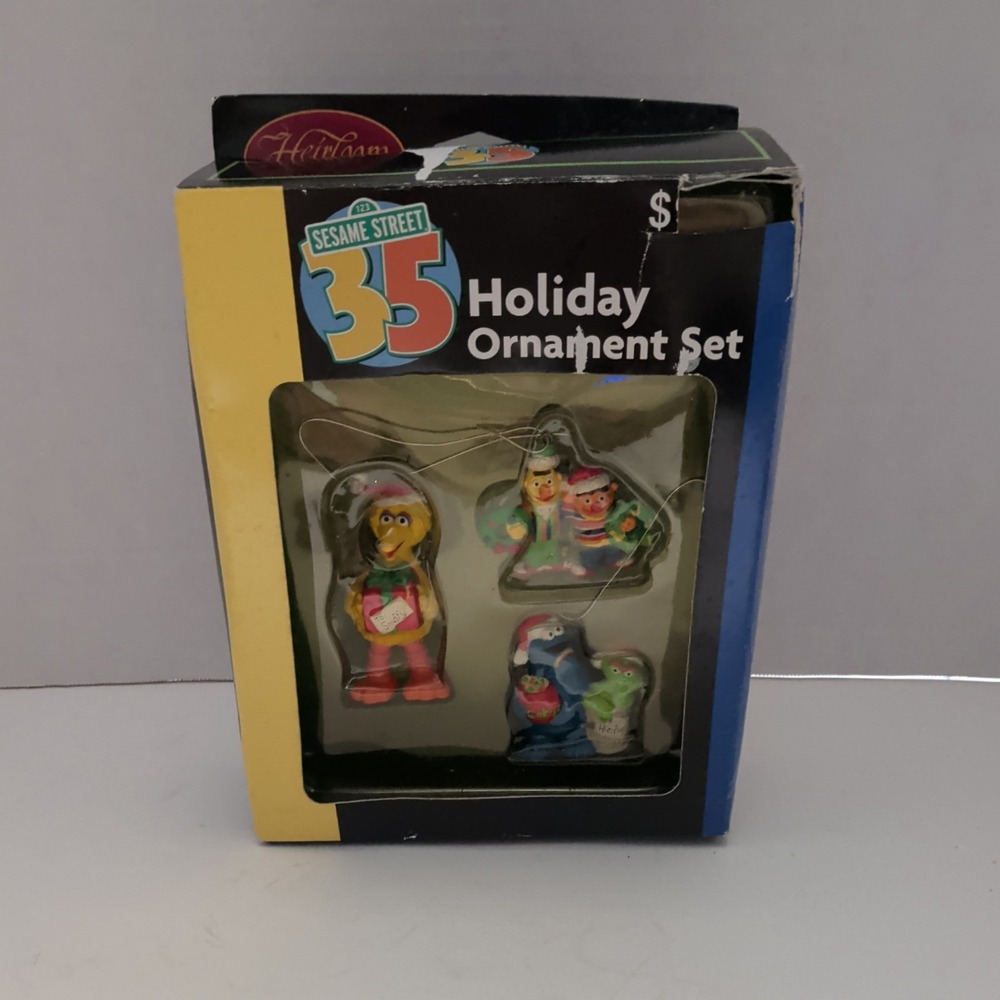 Sesame Street 35th Anniversary Holiday Ornament Set Carlton Cards 2004 Big Bird